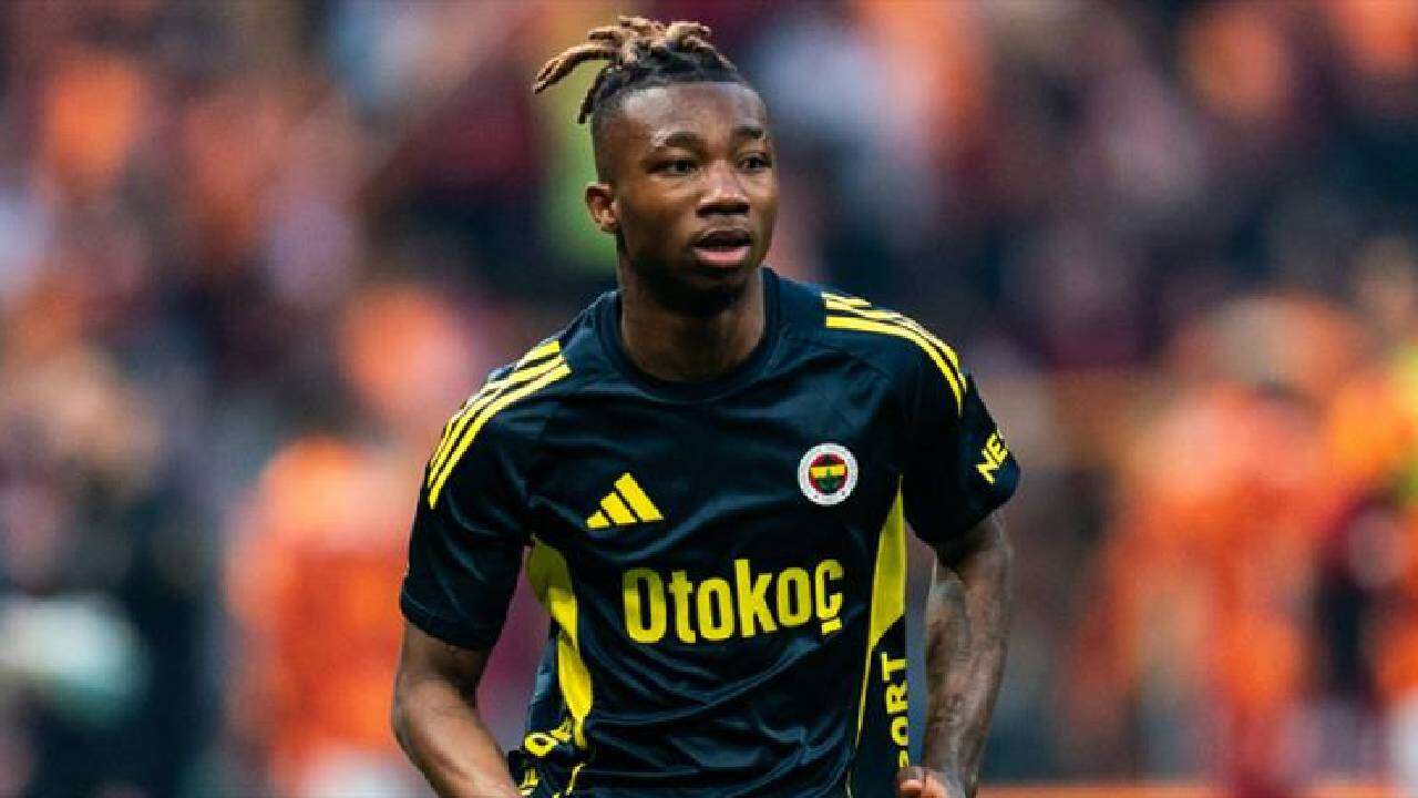 Fenerbahçe'de İsmail Kartal kararını verdi: Aziz Yıldırım 20 milyon euroluk yıldızı kapının önüne koydu! 3